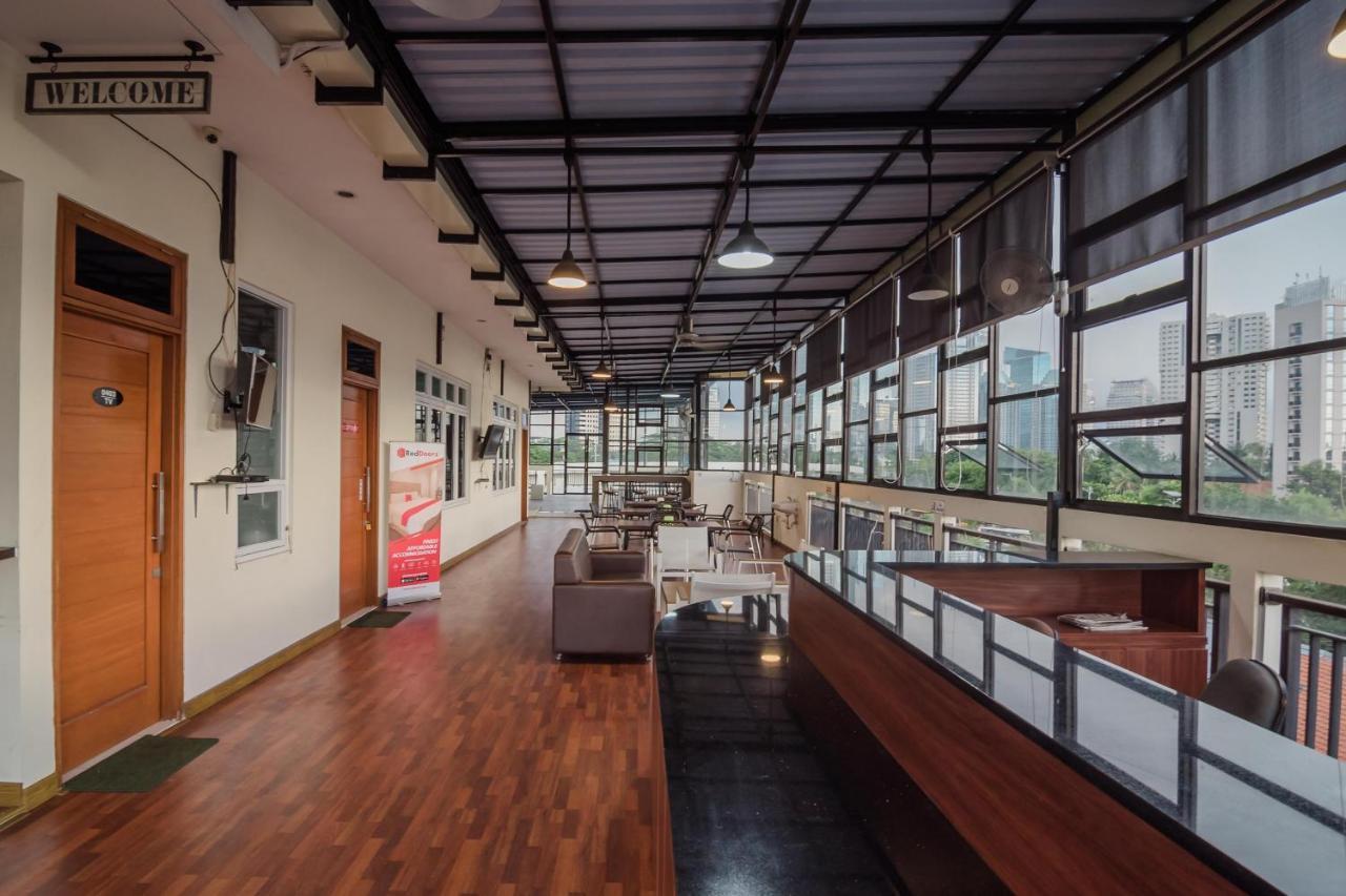 Reddoorz Plus Near Semanggi Jakarta Kültér fotó