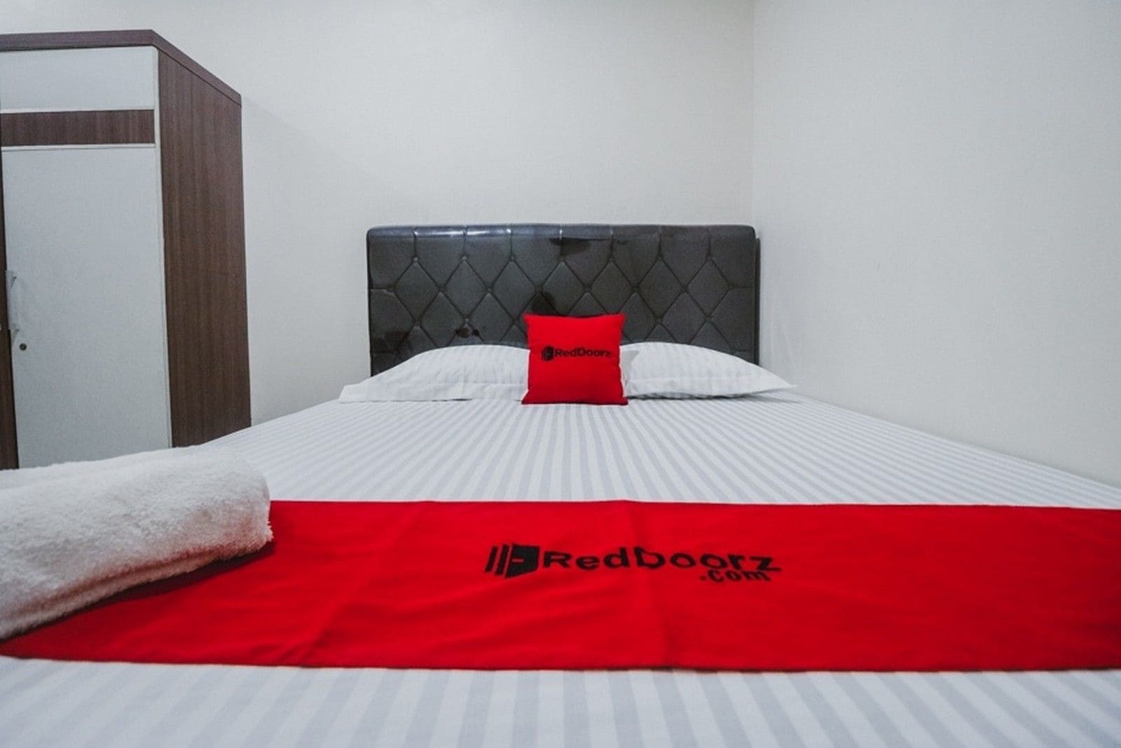 Reddoorz Plus Near Semanggi Jakarta Kültér fotó